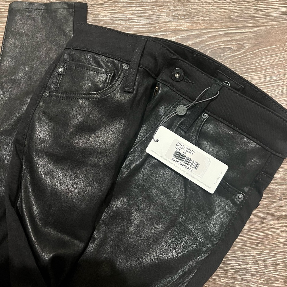 NWT Farrah High Rise Ankle Skinny Leather Panel Denim Pants
LEATHER SUPER BLACK